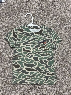 2T toddler BURLEBO Green and Tan Camo Short Sleeve Tee with Bird Patch